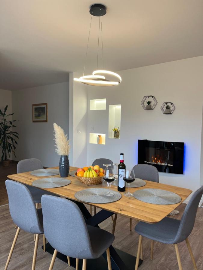 Apartment Lux Lucis